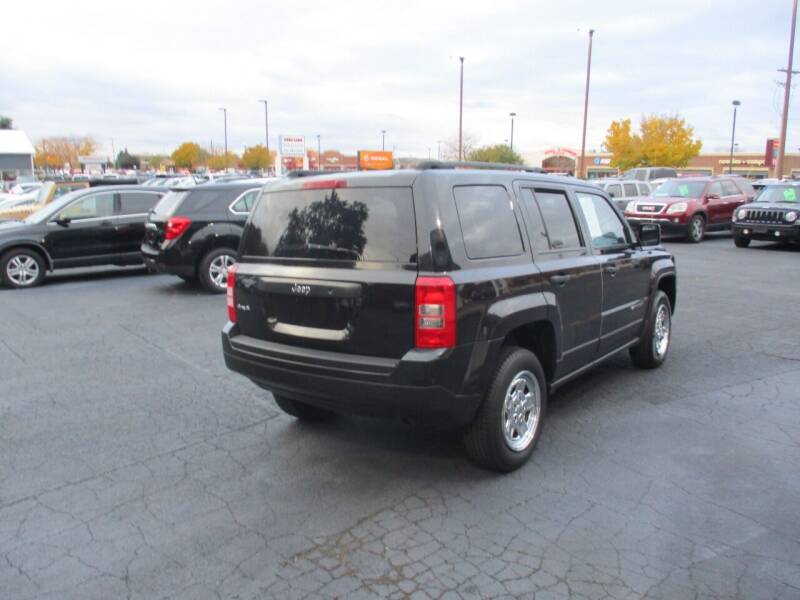 2008 Jeep Patriot for sale at SHULTS AUTO SALES INC. in Crystal Lake IL