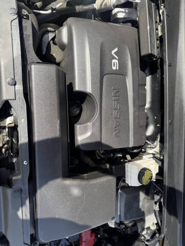 2020 Nissan Pathfinder SV