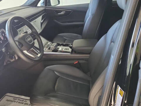 2023 Audi Q7 quattro Premium Plus 45 TFSI