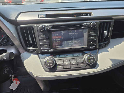 2017 Toyota RAV4 XLE