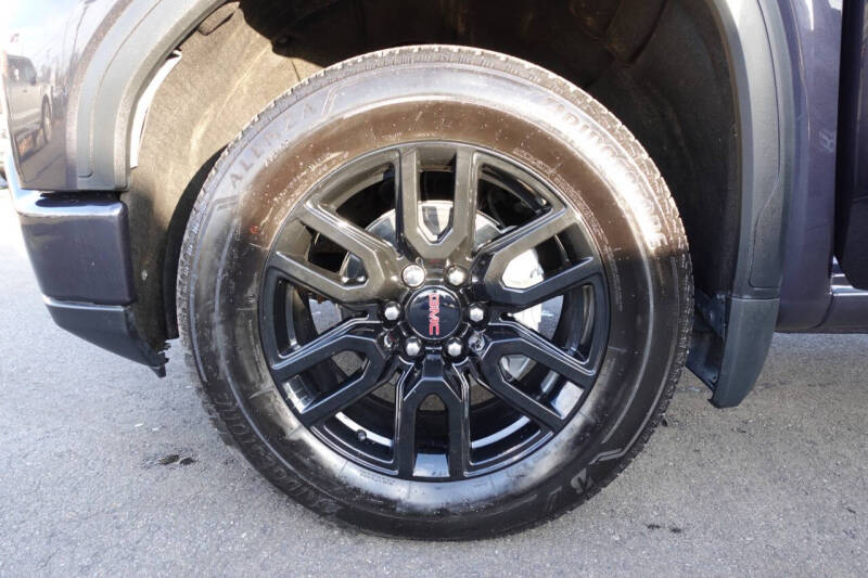 2024 GMC Sierra 1500 Elevation Standard