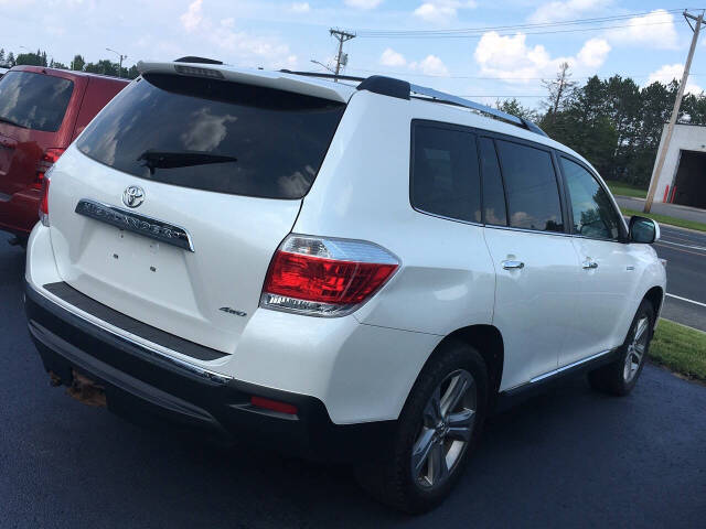 2013 Toyota Highlander for sale at Bob and Jill's Drive and Buy in Bemidji, MN