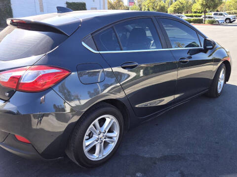 2017 Chevrolet Cruze LT Auto