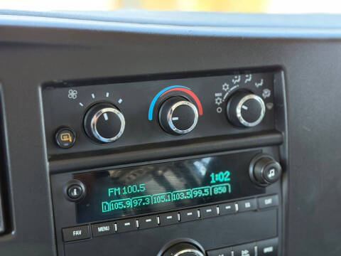 2023 Chevrolet Express 2500