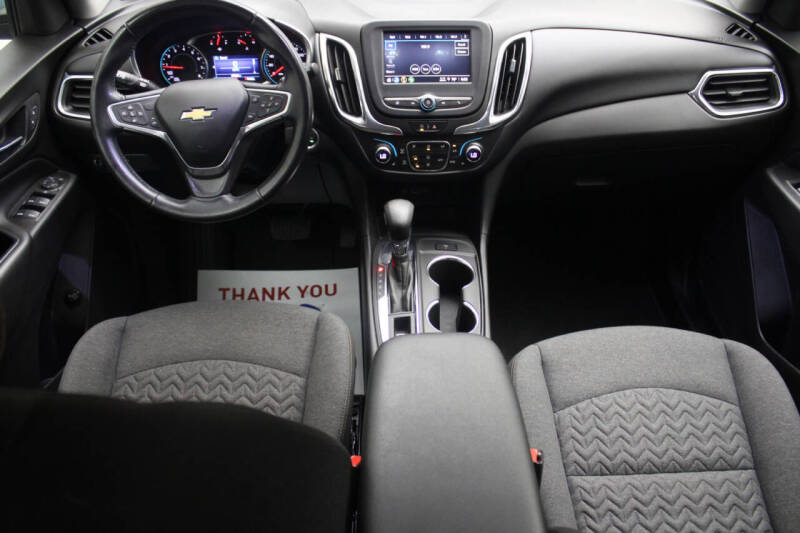 Used 2022 Chevrolet Equinox LT with VIN 2GNAXKEV4N6110829 for sale in Natchez, MS