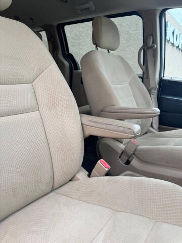 2015 Dodge Grand Caravan American Value Package