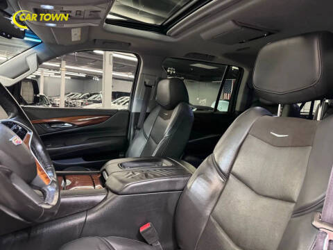 2016 Cadillac Escalade ESV Luxury Collection