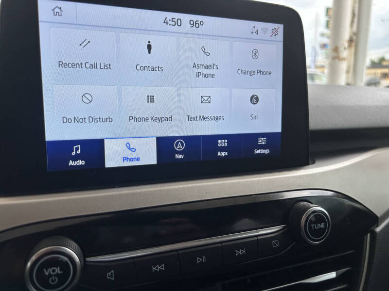 2022 Ford Escape SE
