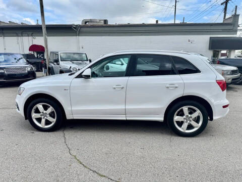 2011 Audi Q5 3.2 quattro Premium Plus