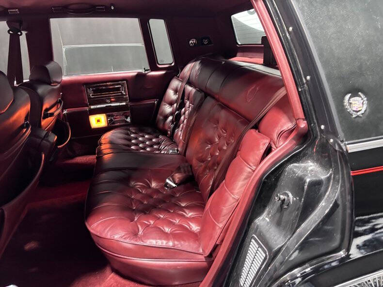 1990 Cadillac Brougham