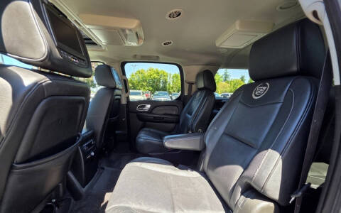 2012 Cadillac Escalade ESV Platinum Edition