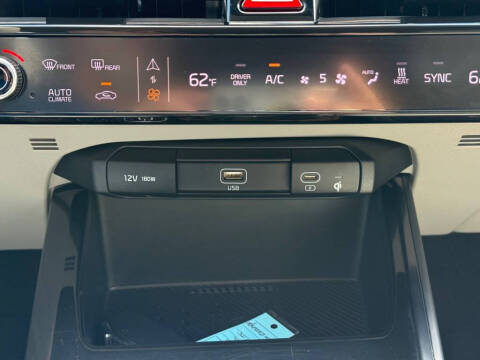 2023 Kia Niro EV Wind