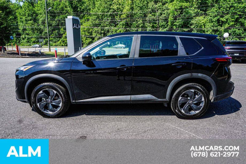 2025 Nissan Rogue SV