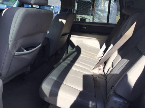 2010 Ford Expedition EL XLT