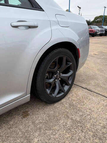 2023 Chrysler 300 S V6