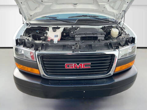 2024 GMC Savana 2500