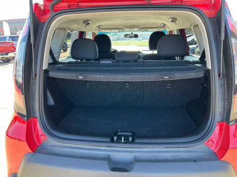 2015 Kia Soul +