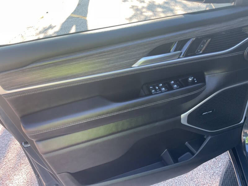 2023 Jeep Wagoneer Series III