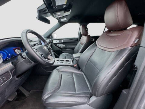 2022 Ford Explorer Platinum