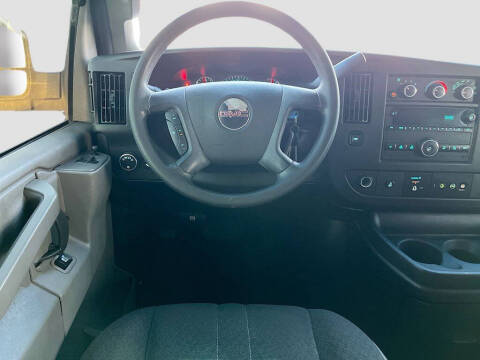 2022 GMC Savana 2500