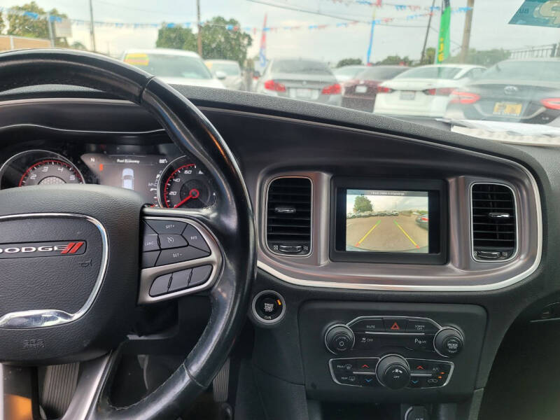 2020 Dodge Charger SXT