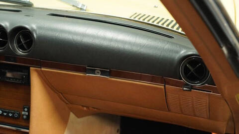 1982 Mercedes-Benz 380-Class 380 SL