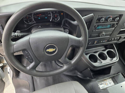 2018 Chevrolet Express 2500