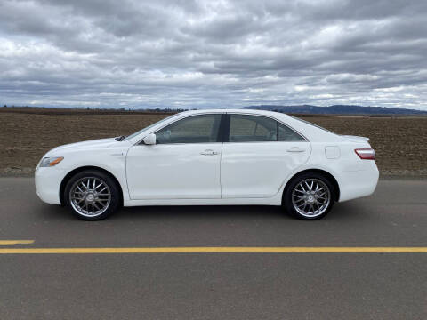 2007 Toyota Camry Hybrid for sale at M AND S CAR SALES LLC in Independence OR
