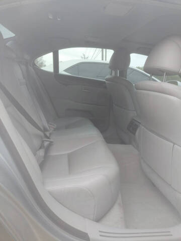 2012 Lexus LS 460