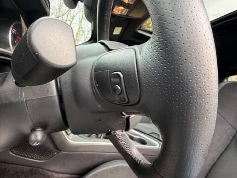 2016 Dodge Challenger 392 HEMI Scat Pack Shaker