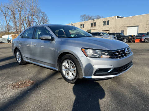 2016 Volkswagen Passat 1.8T R-Line
