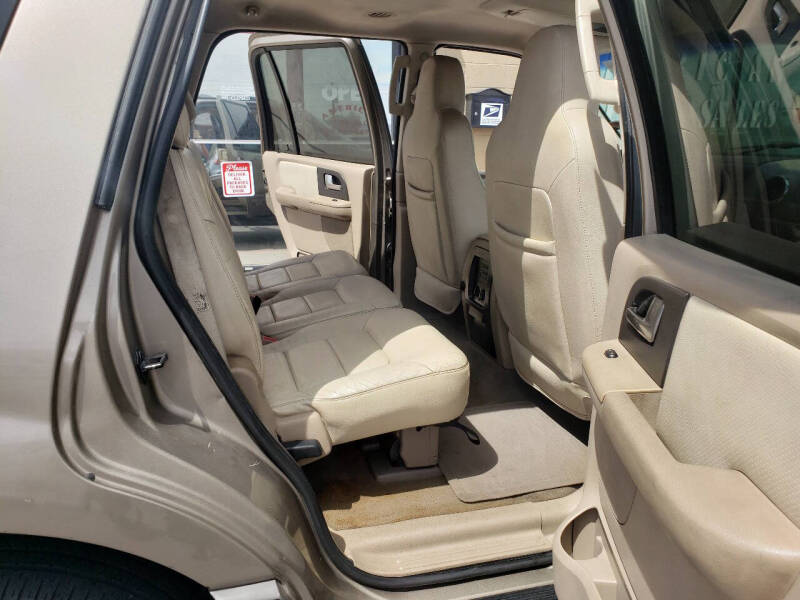 2003 Ford Expedition XLT