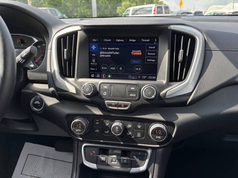 2024 GMC Terrain SLT