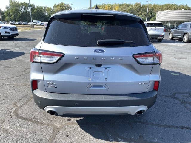 2022 Ford Escape SEL