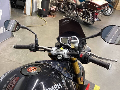 2015 Triumph Speed Triple R ABS