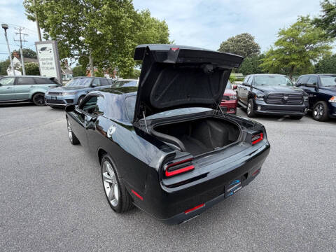 2015 Dodge Challenger SXT