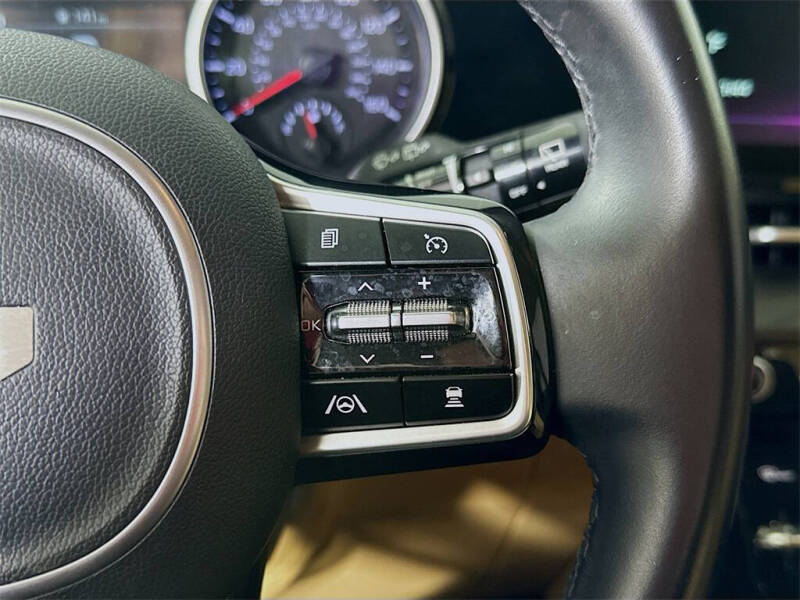 2022 Kia Carnival EX