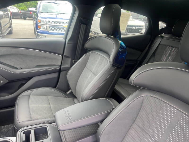 2025 Ford Mustang Mach-E GT