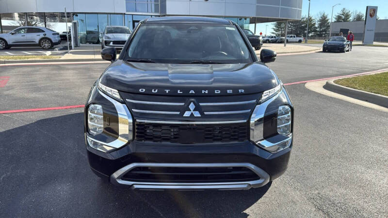 2026 Mitsubishi Outlander SE
