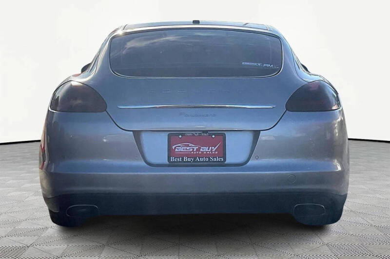 2012 Porsche Panamera