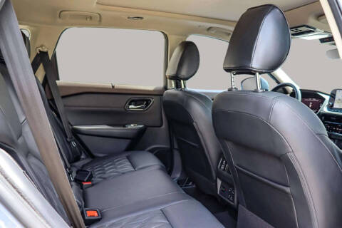 2022 Nissan Rogue Platinum