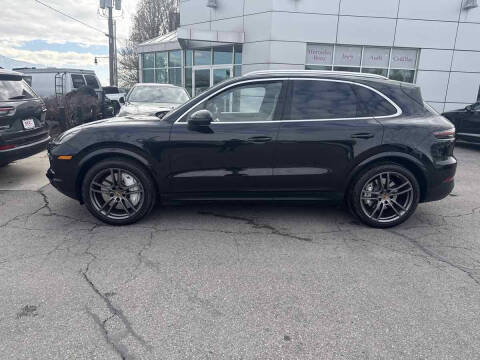 2020 Porsche Cayenne S