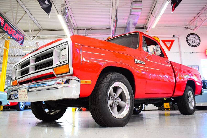 1988 Dodge RAM 100