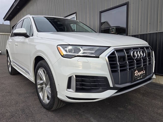 2022 Audi Q7 quattro Premium Plus 55 TFSI