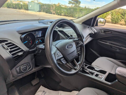 2019 Ford Escape S