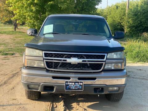 2007 Chevrolet Silverado 1500 Classic for sale at Lewis Blvd Auto Sales in Sioux City IA