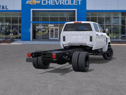 2025 Chevrolet Silverado 5500HD