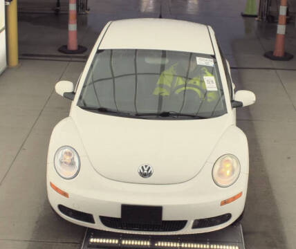 2010 Volkswagen New Beetle