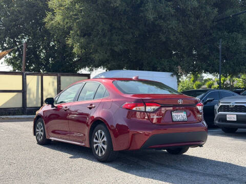 2022 Toyota Corolla Hybrid LE