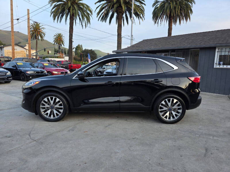 2020 Ford Escape Hybrid Titanium